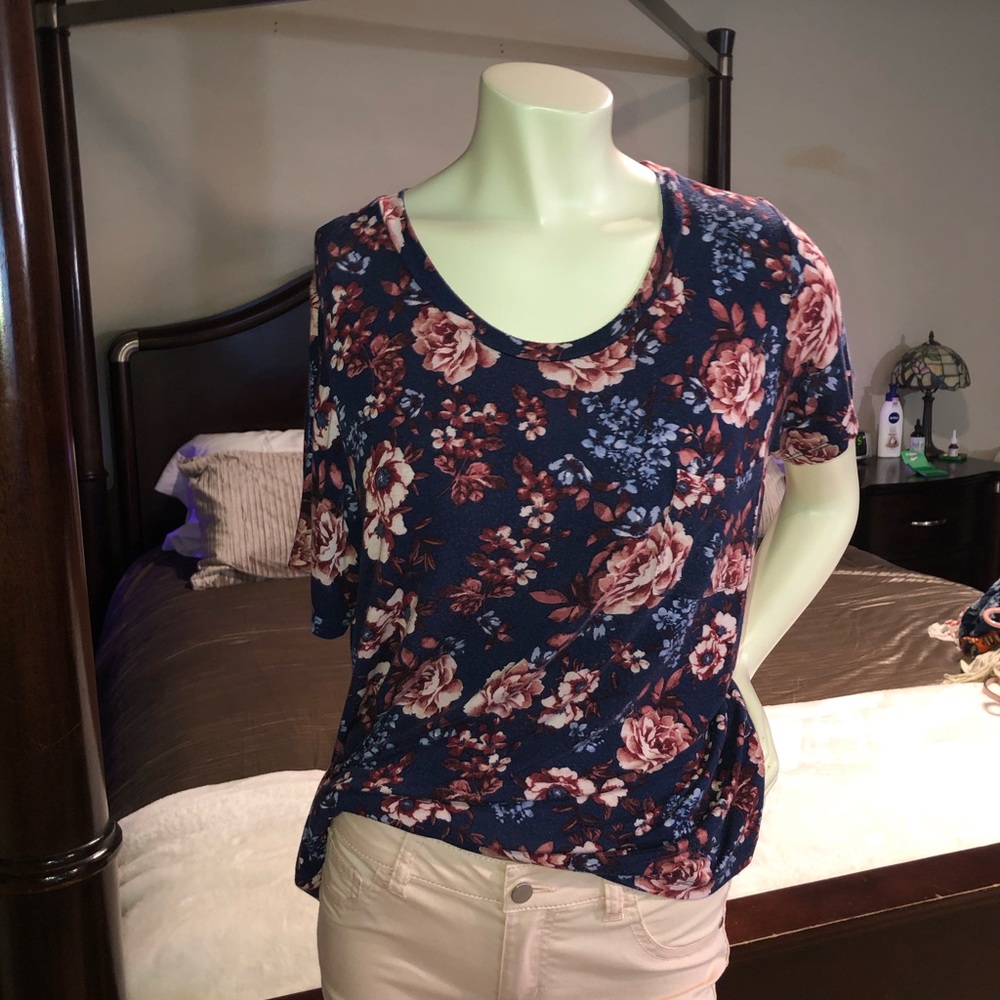 Justify short sleeve loose fit pocket shirt large